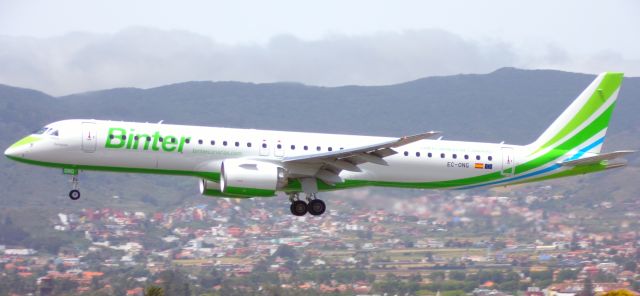 EMBRAER ERJ-190-400 (EC-ONG)