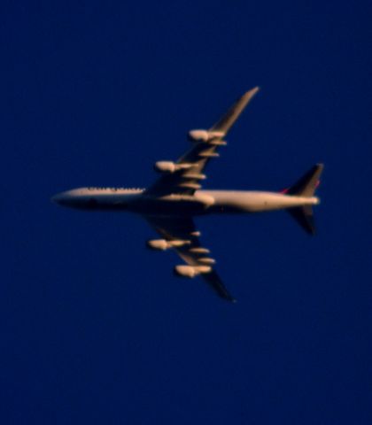 Boeing 747-400 — - Cargolux Airlines International 779 Houston Bush to Luxembourg over Cleveland 33,000 ft. 10-9-14.
