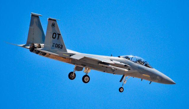 McDonnell Douglas F-15 Eagle (81-0063) - McDonnell Douglas F-15D Eagle 81-0063 OT  422d Test and Evaluation Squadron (422 TES) -  Nellis Air Force Base, Nevada<br><br>Red Flag 16-3<br>Las Vegas - Nellis AFB (LSV / KLSV)<br>TDelCoro<br>July 26, 2016