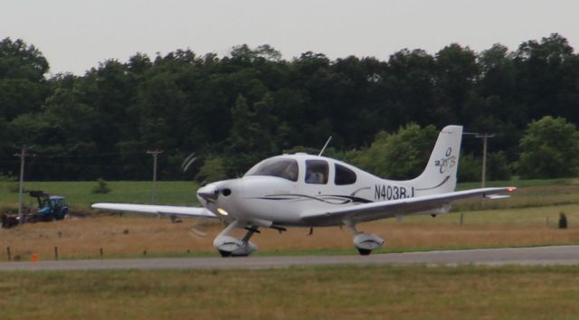 Cirrus SR-22 (N403BJ) - Departing rwy 27 on May 30th 2012...