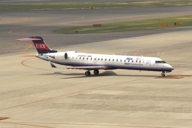 Canadair Regional Jet CRJ-700 (JA08RJ)