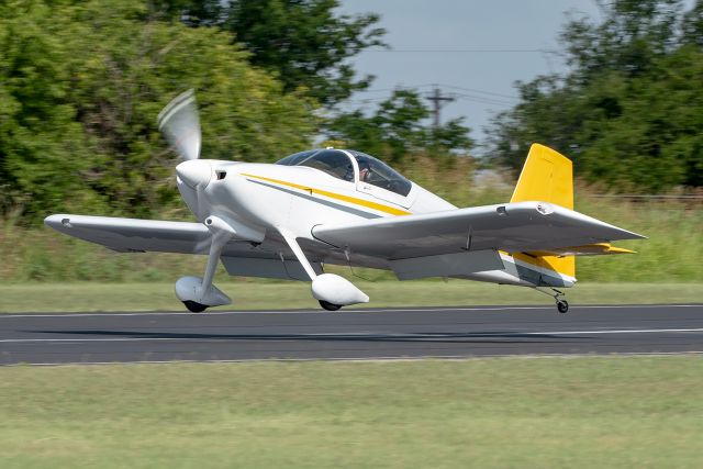 Vans RV-7 (N877MM)