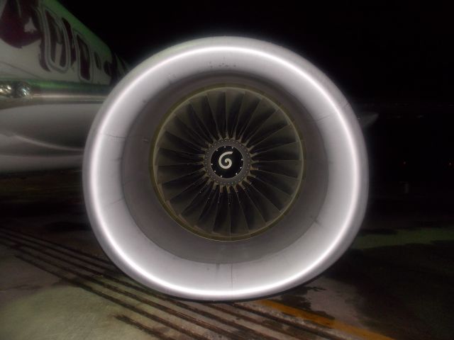 Boeing 737-800 — - CFM56-7B27