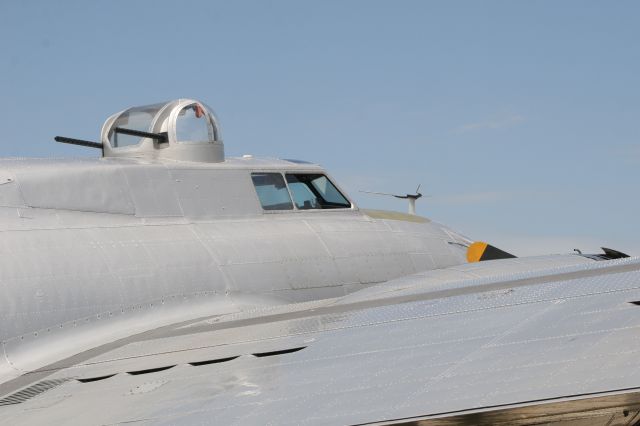 Boeing B-17 Flying Fortress — - EAA B-17 at KCMI