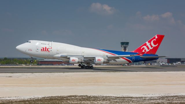 Boeing 747-200 (ER-JAI)