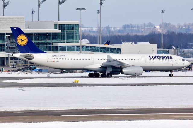 Airbus A330-300 (D-AIKH)