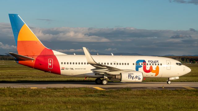 Boeing 737-700 (SU-TML)