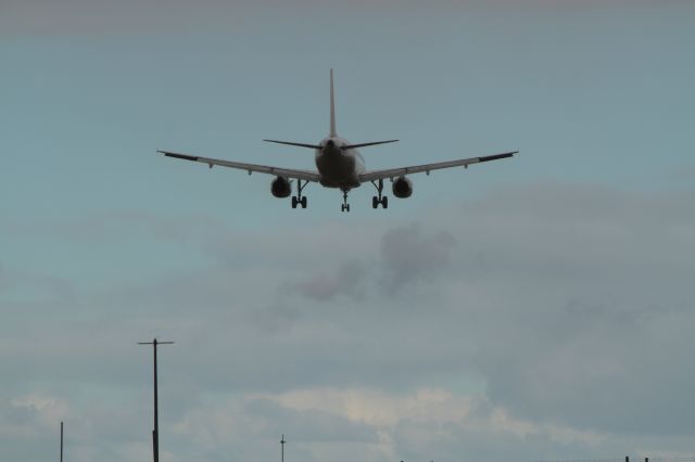 Airbus A321 —