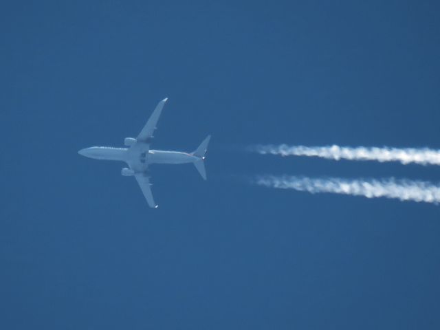 Boeing 737-800 (N912NN)