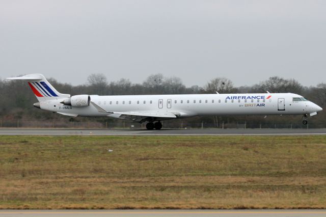 Bombardier CRJ-1000 (F-HMLG)