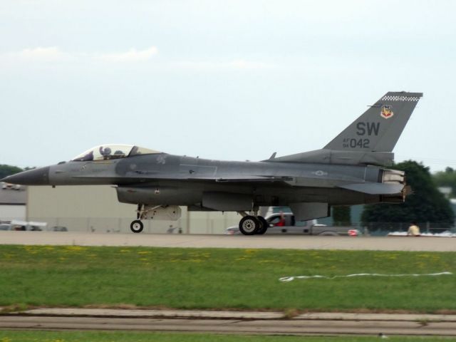 Lockheed F-16 Fighting Falcon (94-0042)