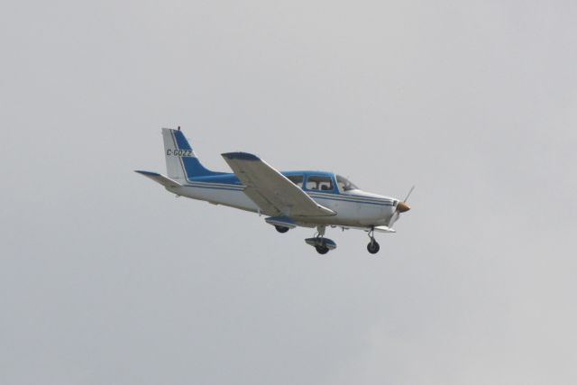 Piper Cherokee (C-GOZZ) - Piper Cherokee (C-GOZZ) arrives at Venice Municipal Airport