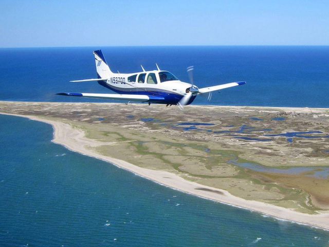 Beechcraft Bonanza (33) (N9370Q)