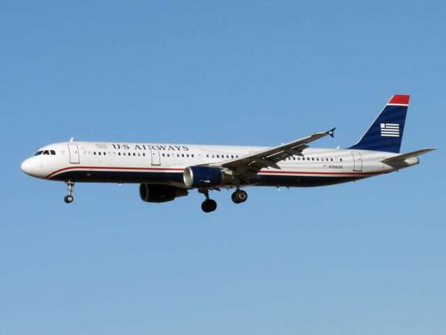 Airbus A321 (N194UW) - 1-1-2009: Short final for 25L at PHX