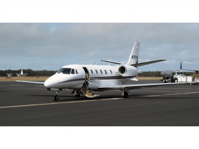 Cessna Citation III (N711VH) - Busy end summer day.