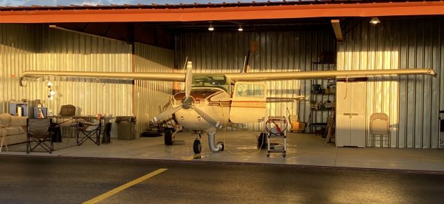 Cessna Centurion (N732SA)