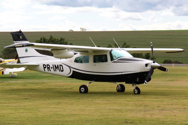 Cessna Centurion (PR-IMD)