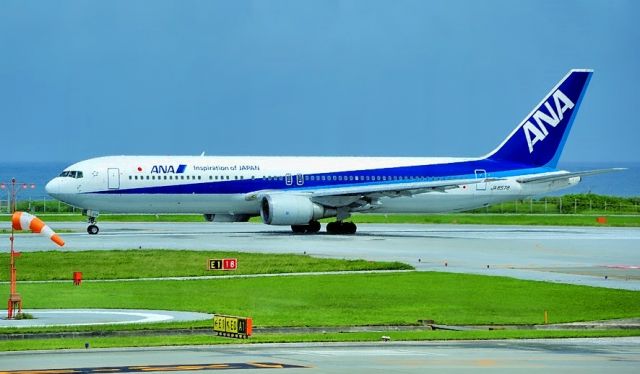 BOEING 767-300 (JA8578) - 2017 - Stored 08/2017: To be scrapped 