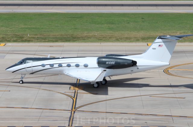 Gulfstream Aerospace Gulfstream IV (N1086)