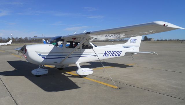 N2160Q — - 2003 Cessna 172SP