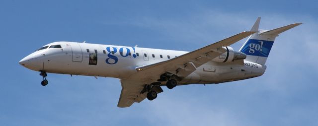 EMBRAER 175 (long wing) (N87353)