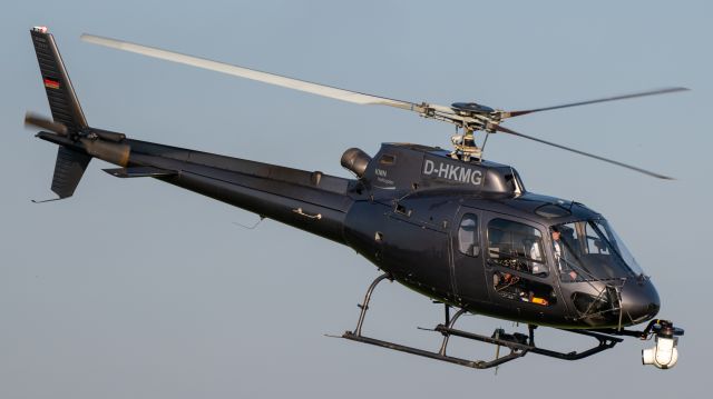 Eurocopter AS-350 AStar (D-HKMG)