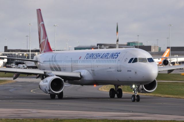 Airbus A321 (TC-JSP) - THY A321 passing the AVP & out to runway 05L at Manchester Ringway , UK