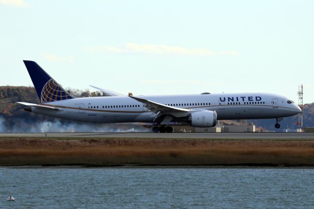 Boeing 787-9 Dreamliner (N35953)