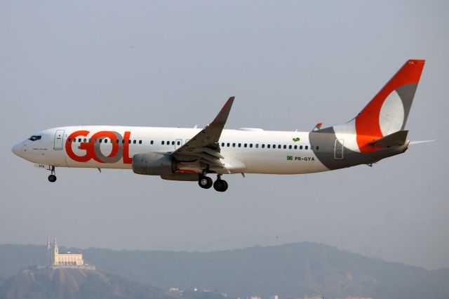 Boeing 737-700 (PR-GYA)
