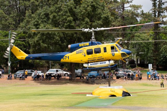 Bell BigLifter (N1073W) - HLTK671 refilling out of the Collar Tank during a demonstration at Darlington Park 