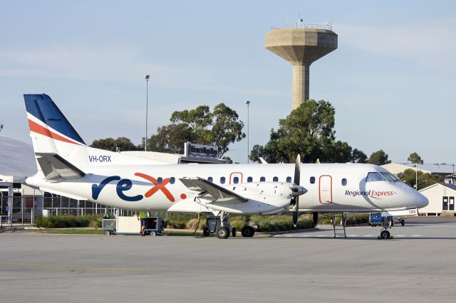 Saab 340 (VH-ORX) - Regional Express Airlines (VH-ORX) Saab 340B at Wagga Wagga Airport.