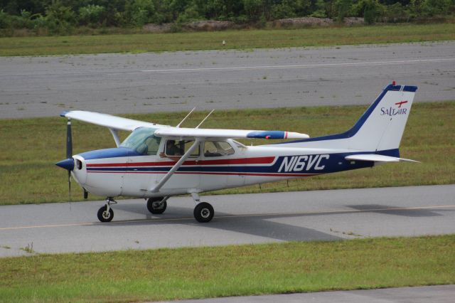 Cessna Skyhawk (N16VC)