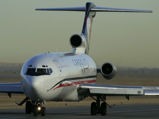 BOEING 727-200 (C-FCJI)