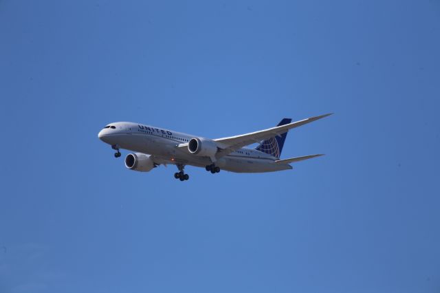 Boeing 787-8 (N28912)