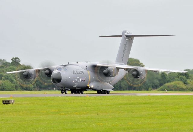 AIRBUS A-400M Atlas (F-WWMZ)