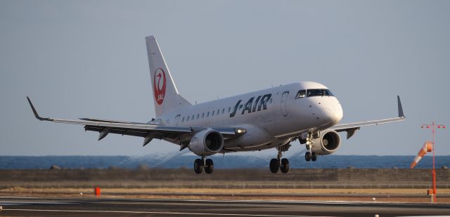 Embraer 170/175 (JA223J)