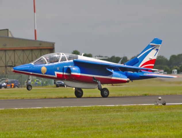 — — - Patrouille de France aircraft 7 landing at RIAT '19