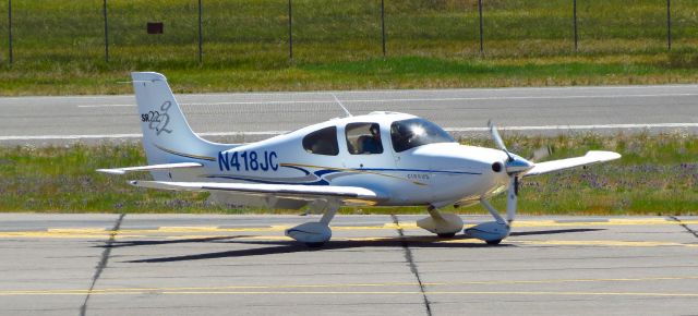 Cirrus SR-22 (N418JC) - Taken from the Flight Deck Restaurant and Bar.