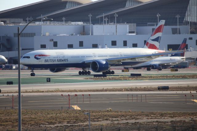 BOEING 777-300ER (G-STBD)