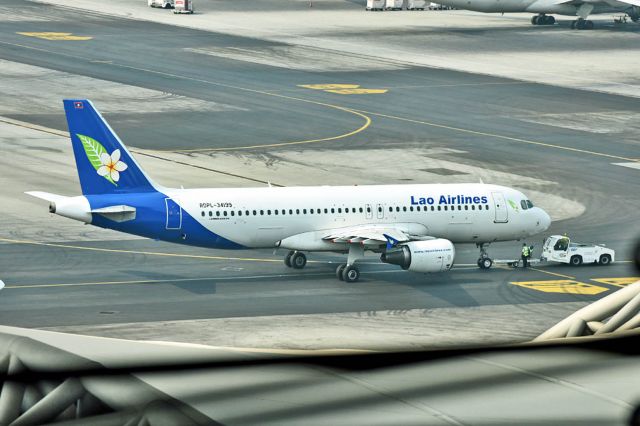 Airbus A320 (RDPL-34199)