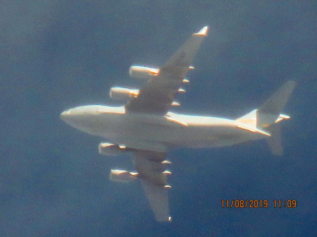 Boeing Globemaster III (03-3124)