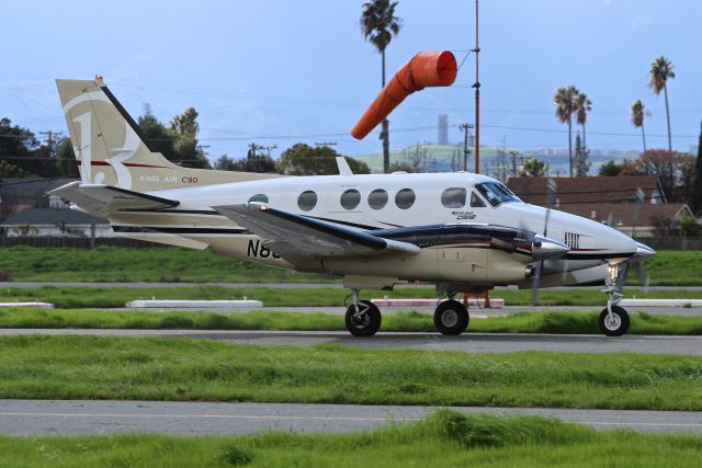 Beechcraft King Air 90 (N8096U)