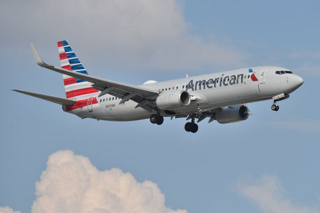 Boeing 737-800 (N805NN) - 23-R 06-17-24