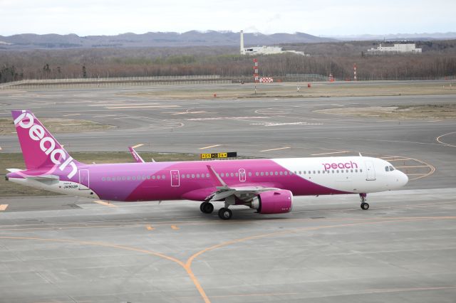 Airbus A321neo (JA902P) - April 22, 2023:CTS-KIX