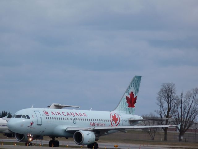 Airbus A319 (C-GBIP)