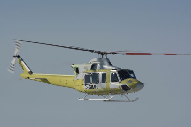 Bell 412 (C-GIMH)