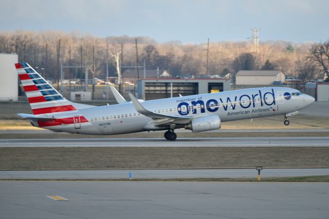 Boeing 737-800 (N837NN) - 5-L 3-11-23 to DFW