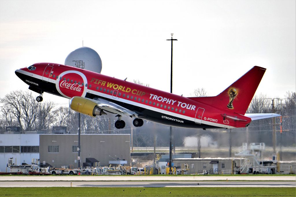 BOEING 737-300 (G-POWC) - 5-L 04-21-2018