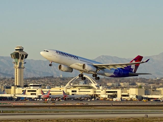 Airbus A330-200 (N373HA) - a rel=nofollow href=http://flightaware.com/live/flight/N373HA/history/20180221/0055Z/KLAX/PHNLhttps://flightaware.com/live/flight/N373HA/history/20180221/0055Z/KLAX/PHNL/a