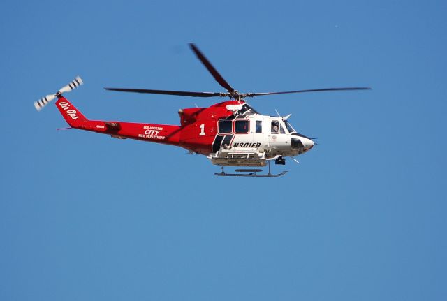 Bell 412 (N301FD)